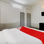 Super Oyo Hotel O Fantasy Stay Vibe